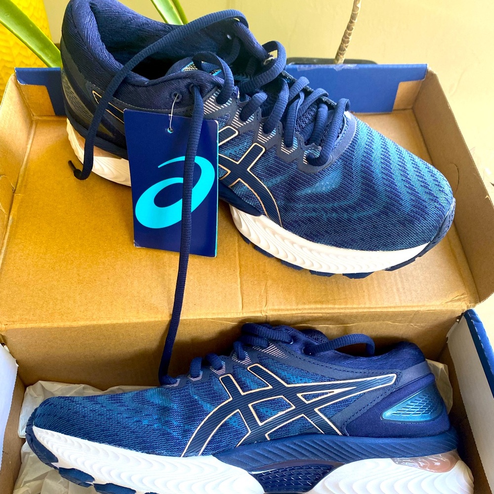 Asics- tried on once